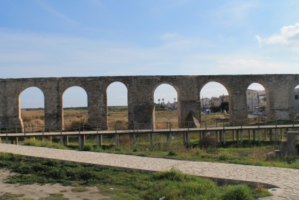 Акведук Камарес в Ларнаке