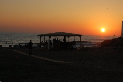 Пляж Sandy Beach в районе Хлорака-Лемпа 