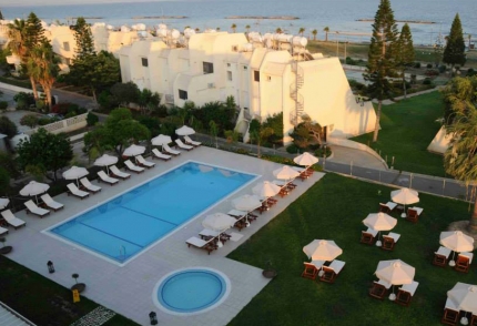 Frixos Suites Hotel Apartments