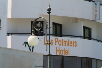 Les Palmiers Beach Hotel 2* в Ларнаке на Кипре